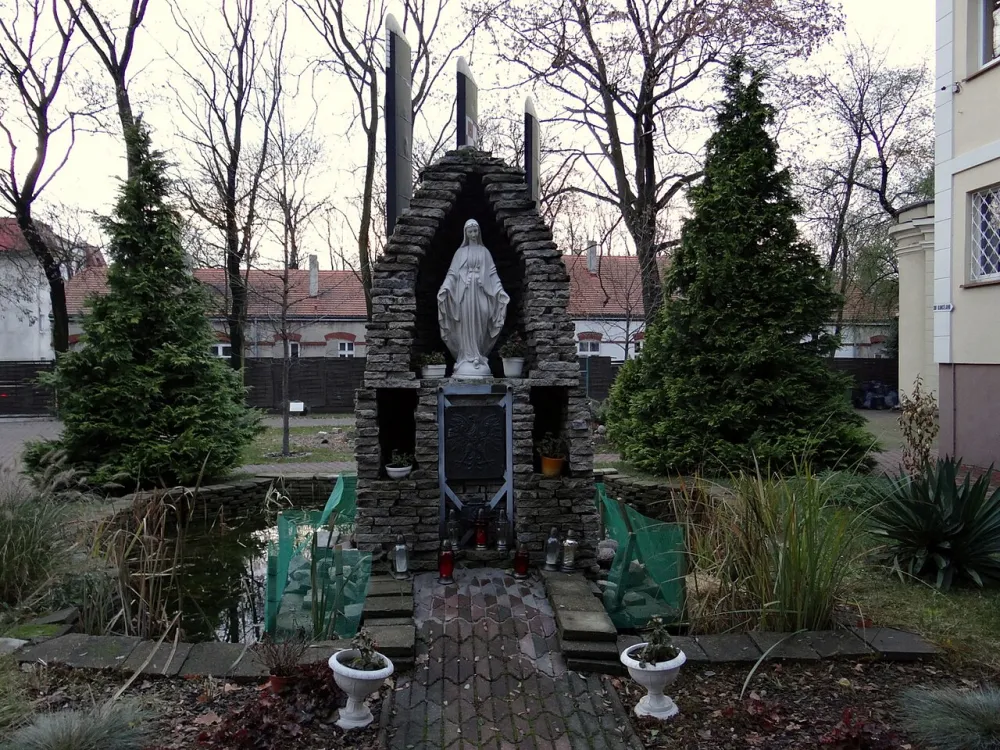 Św. Barbary i Maurycego, Inowrocław, Inowrocław — exterior