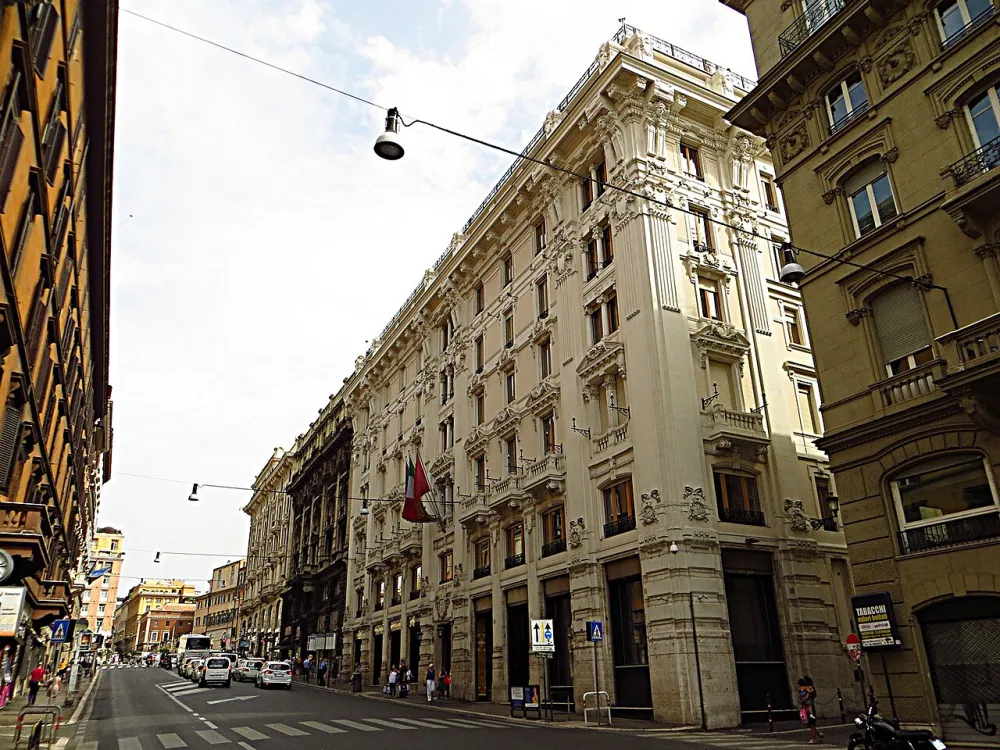 Chiesa di Santa Maria Odigitria al Tritone, Roma — exterior