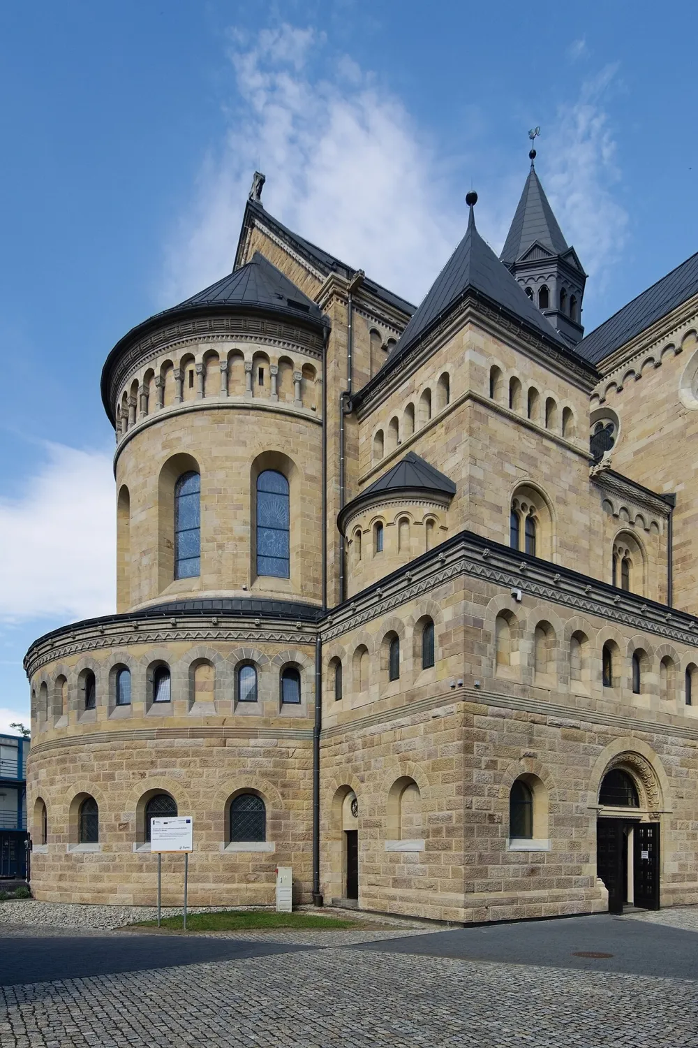 św. Jacka, Bytom, Bytom — exterior
