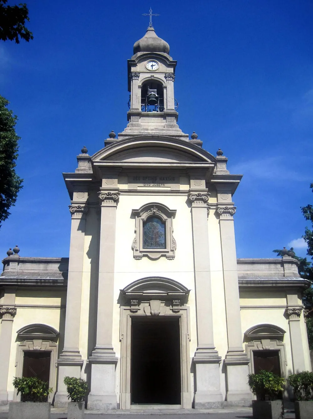 Chiesa di San Giuseppe (Busto Arsizio), Busto Arsizio — exterior