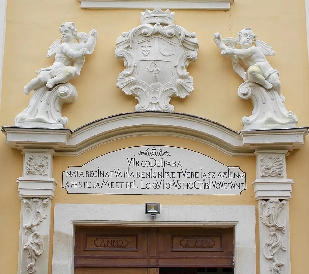 Kisboldogasszony templom, Jászapáti — exterior