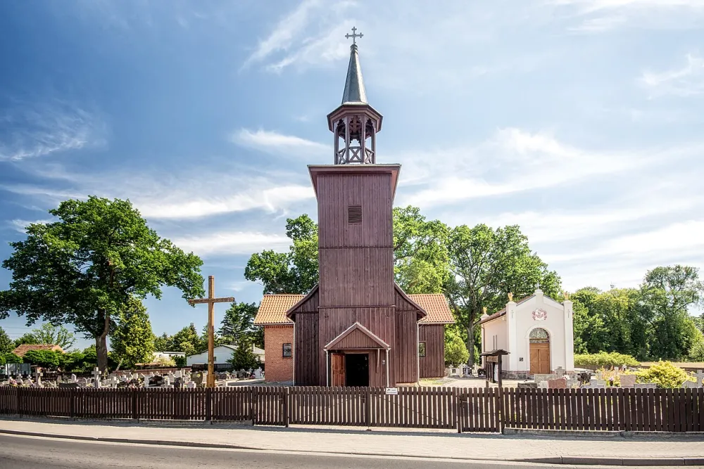 Podwyższenia Krzyża Świętego, Żołędowo, Żołędowo — exterior