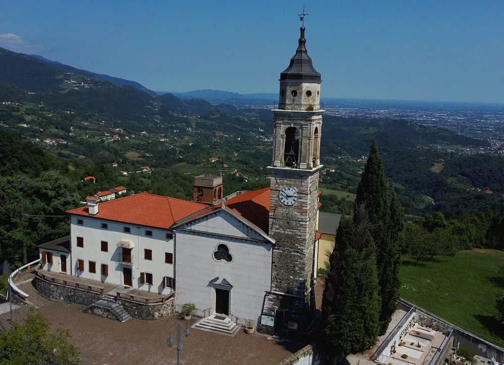 Chiesa dei Santi Giovanni e Luca (Crosara San Luca, Marostica), Marostica — exterior
