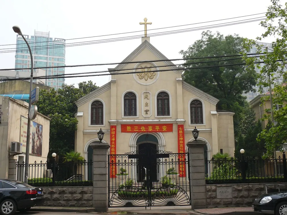 Cathedral of the Immaculate Conception (Shigu Road), Nanjing — exterior