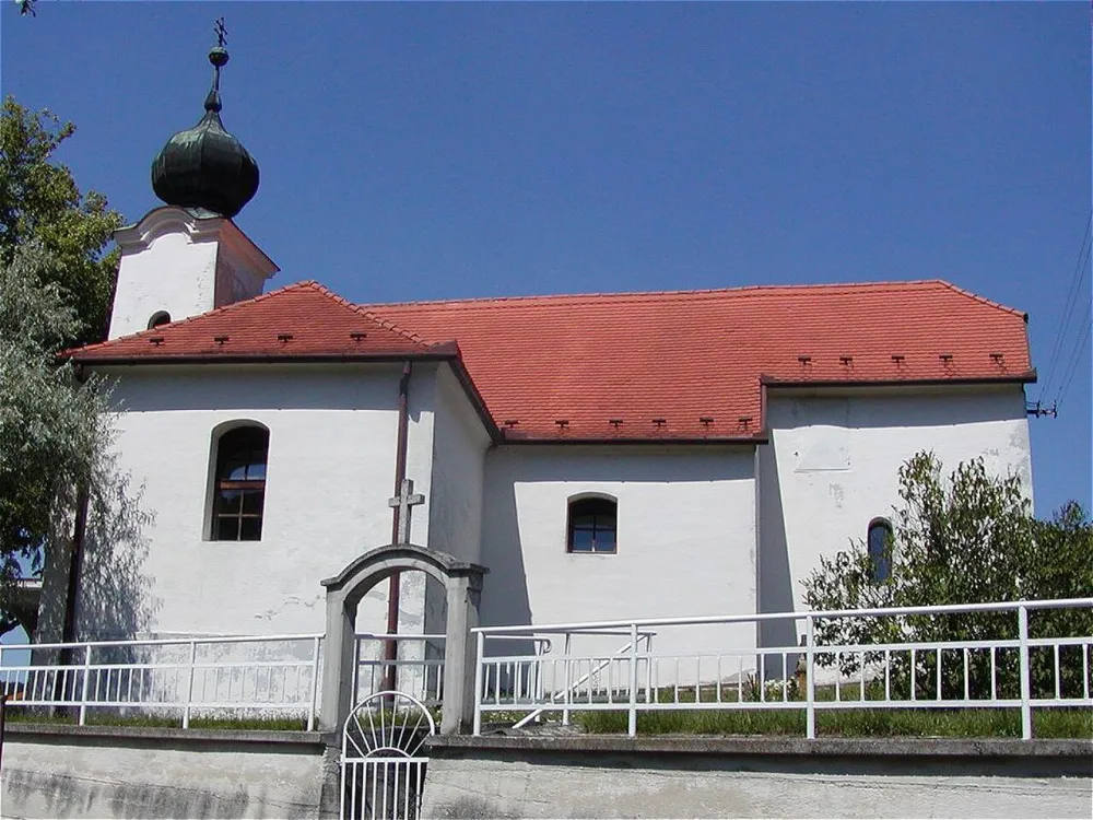Farský kostol sv. Michala, archanjela, Modrová — exterior