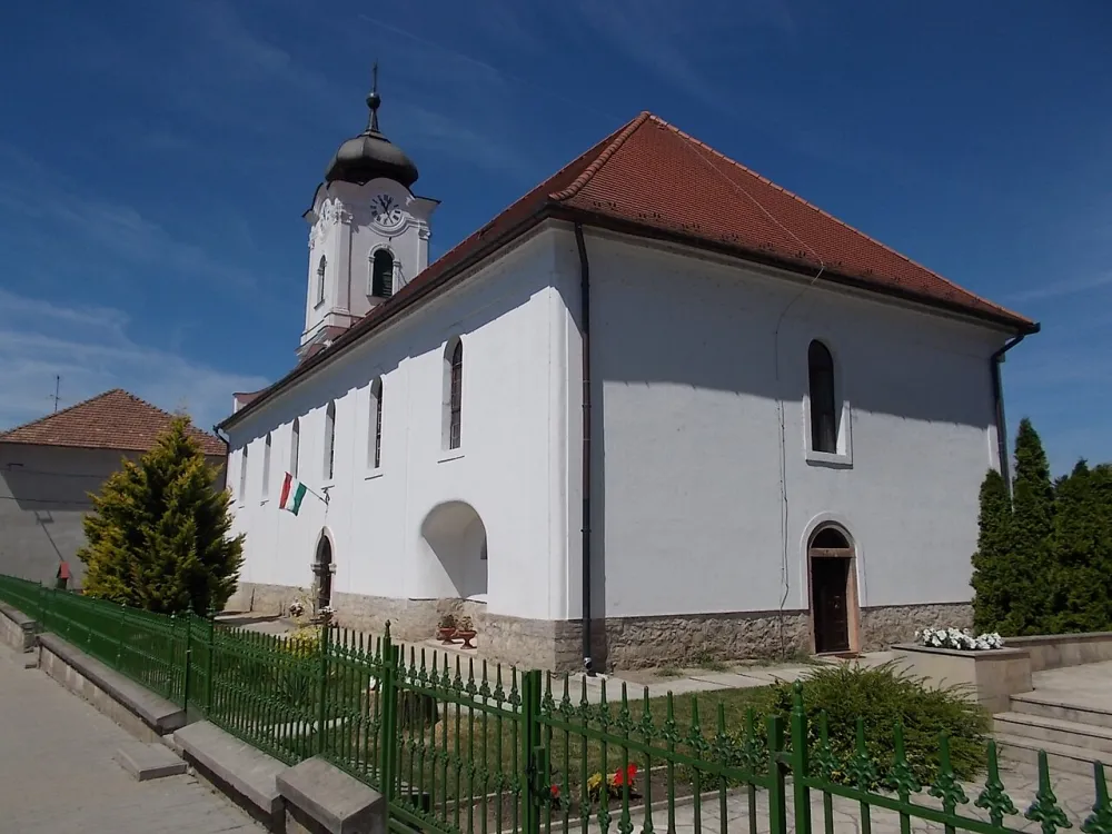 Bicskei templom, Bicske — exterior