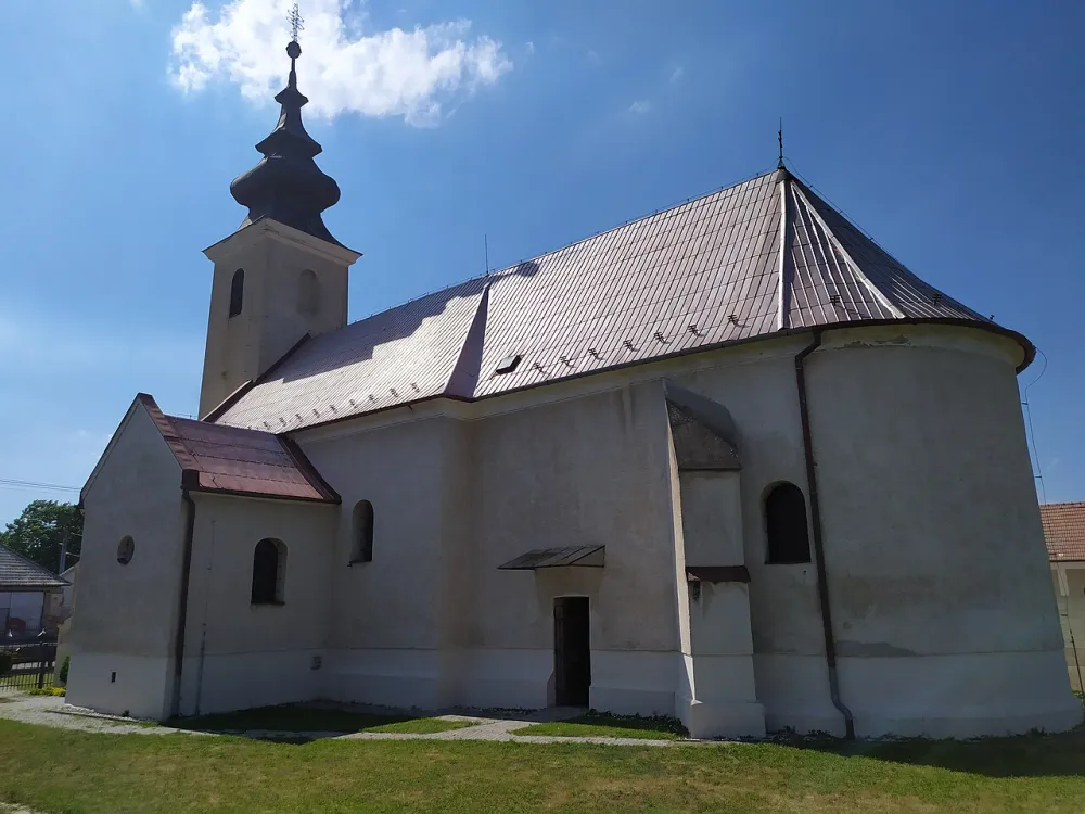 Farský kostol povýšenia Svätého kríža, Zbehy — exterior