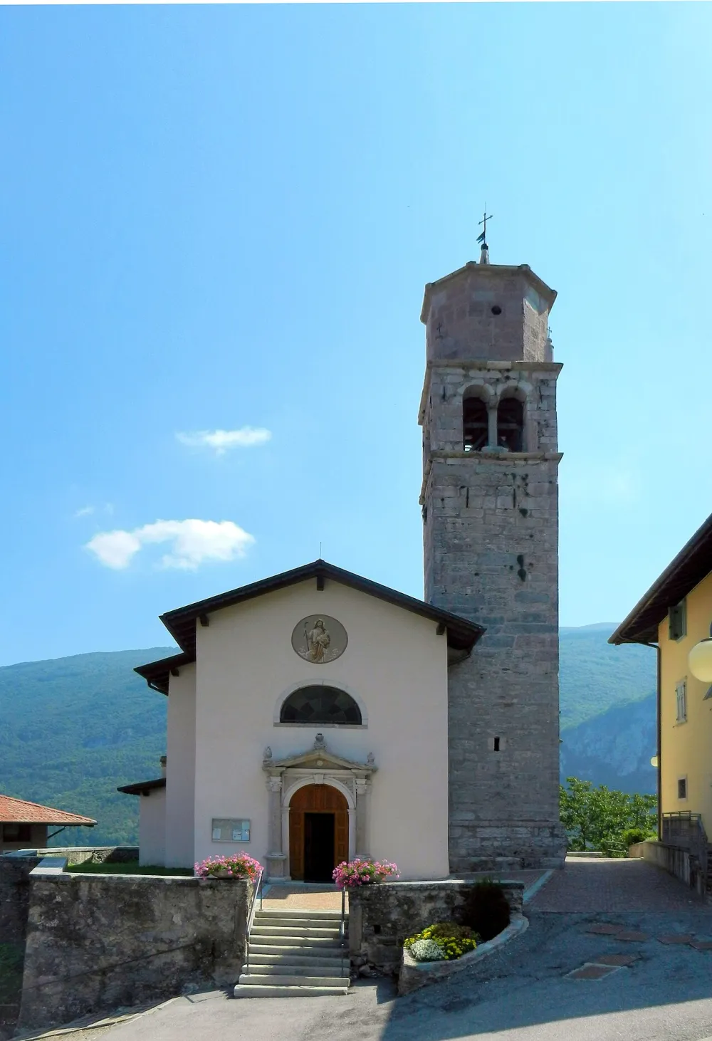 Chiesa di San Biagio Vescovo e Martire (Favrio, Fiavè), Fiavè — exterior