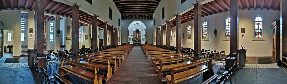 Chiesa della Regina Pacis (Cusano Milanino), Cusano Milanino — exterior
