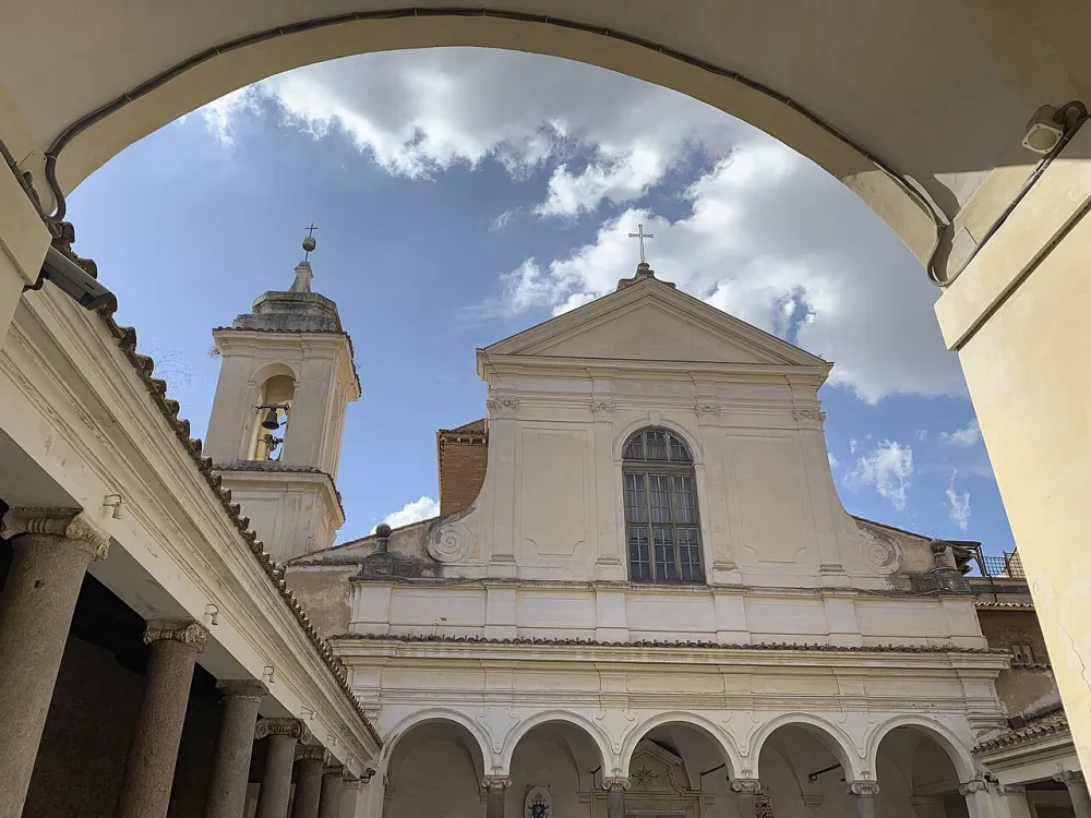 Basilica di San Clemente al Laterano, Roma — exterior