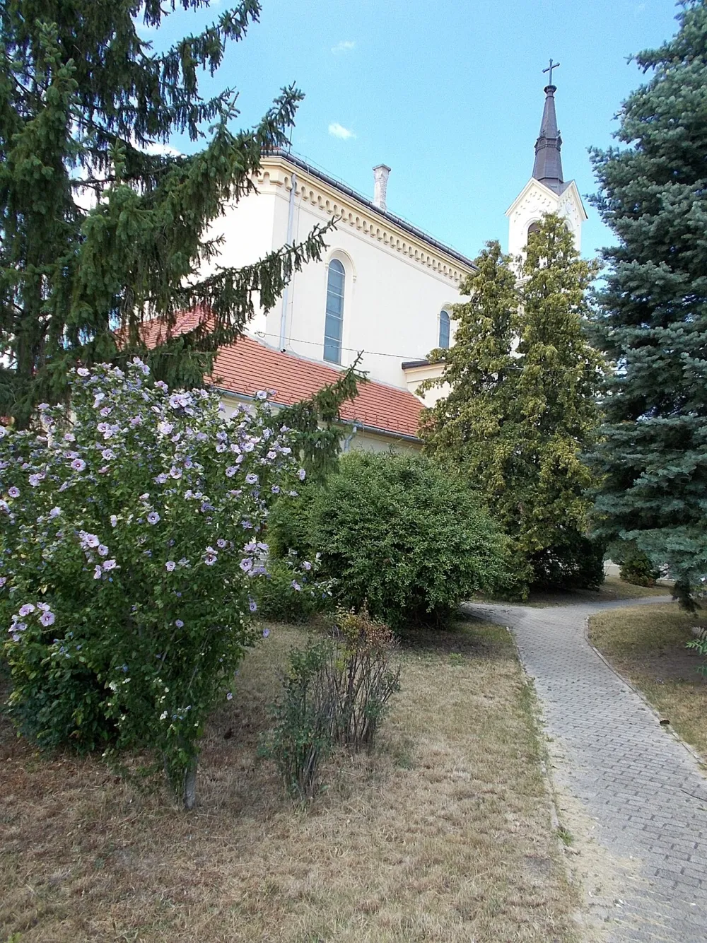 Szent Anna-templom, Pápa — exterior