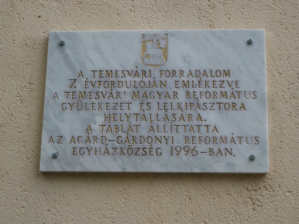 Jézus Szíve templom, Gárdony — exterior