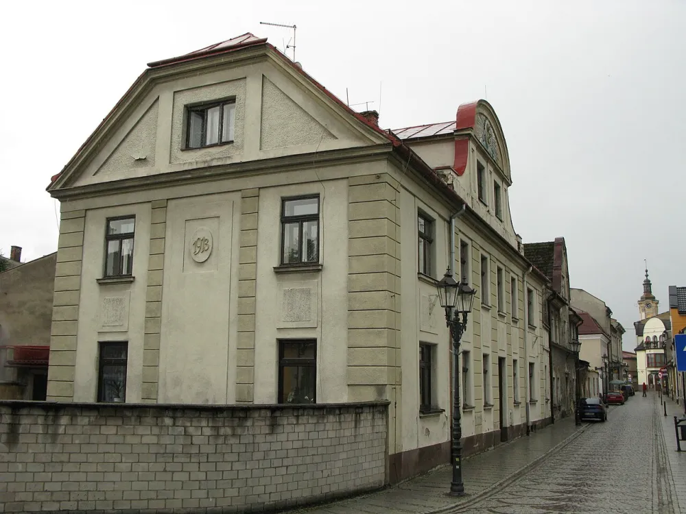 Św. Apostołów Piotra i Pawła, Skoczów, Skoczów — exterior
