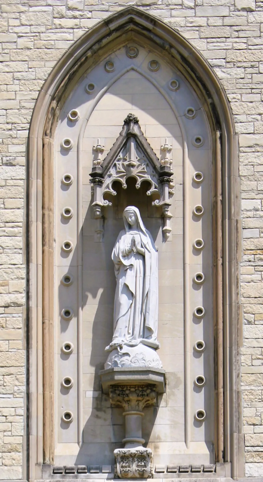 Cathedral of the Immaculate Conception, Fort Wayne — exterior