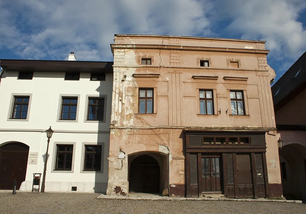 Farský kostol sv. Juraja (Spišská Sobota), Poprad — exterior