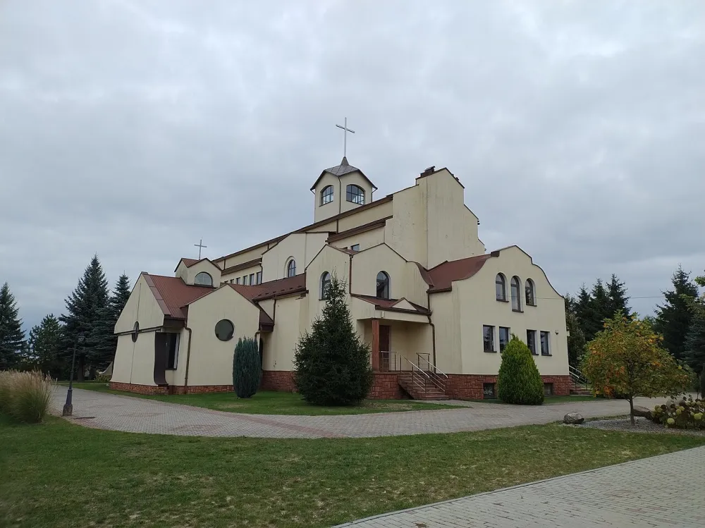 Św. Brata Alberta, Kolbuszowa, Kolbuszowa — exterior