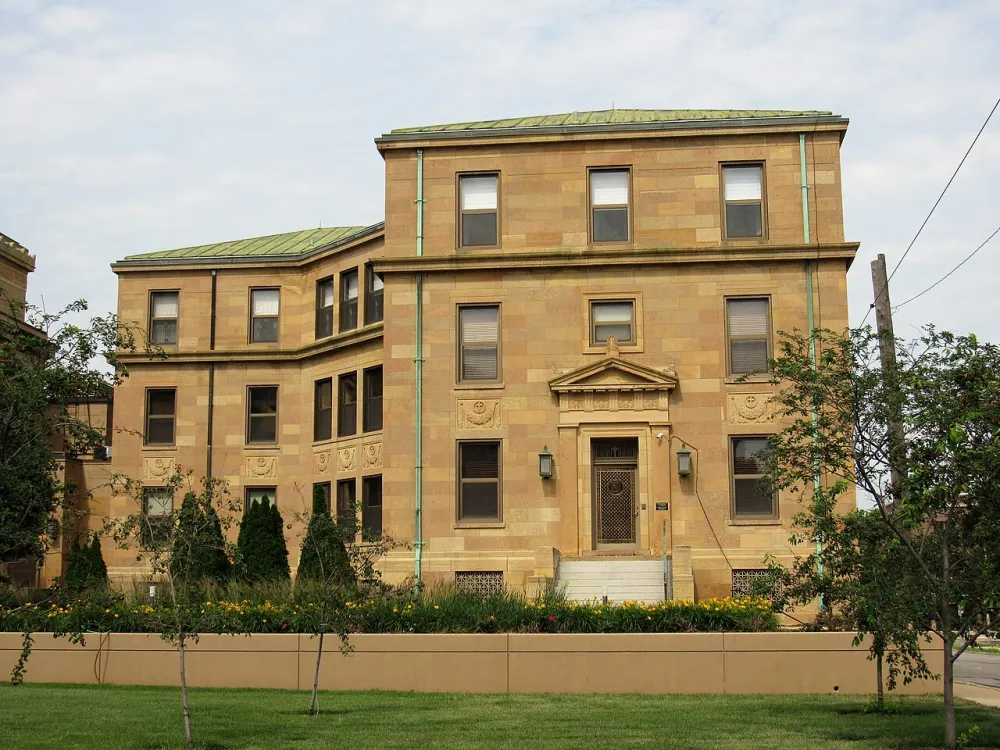 Cathedral of the Immaculate Conception, Springfield — exterior