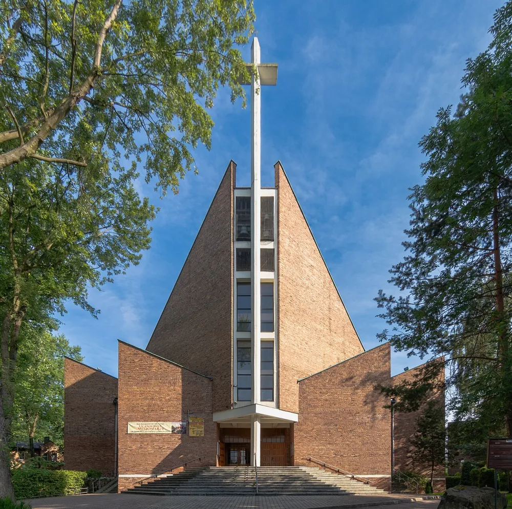 Podwyższenia Krzyża Świętego, Katowice, Katowice — exterior