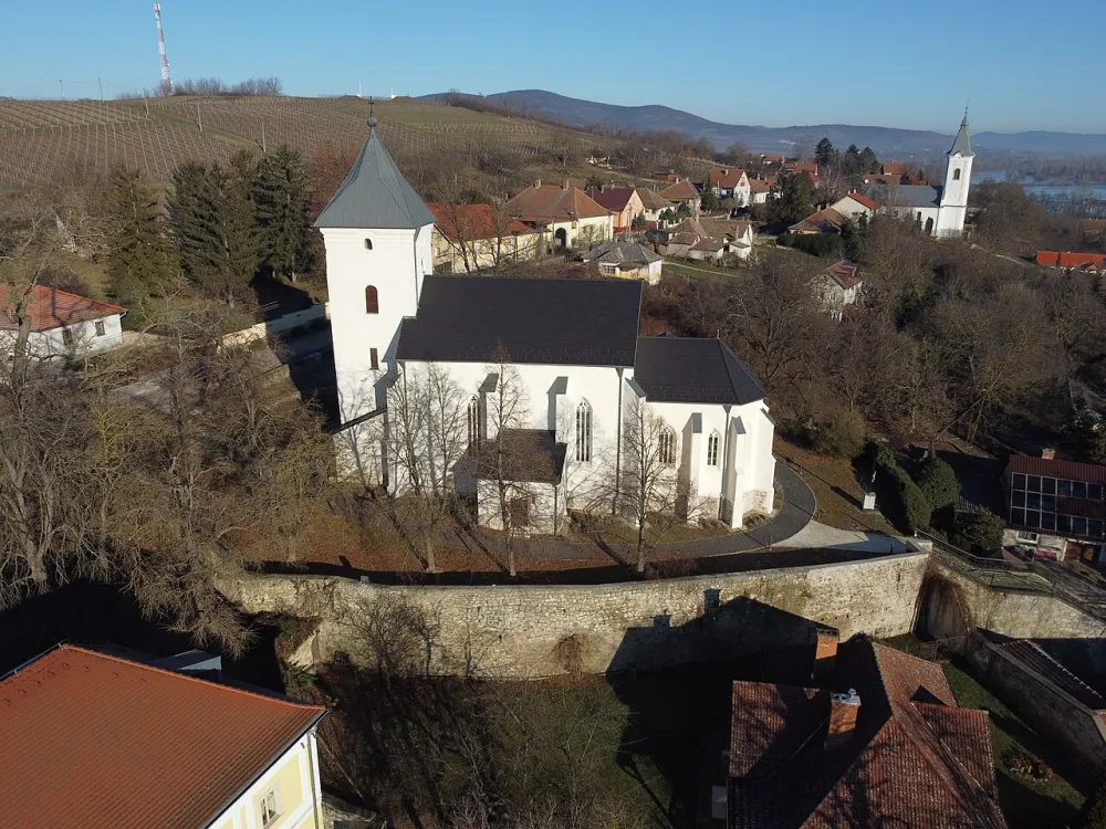 Szent Kereszt felmagasztalása-templom, Bodrogkeresztúr — exterior