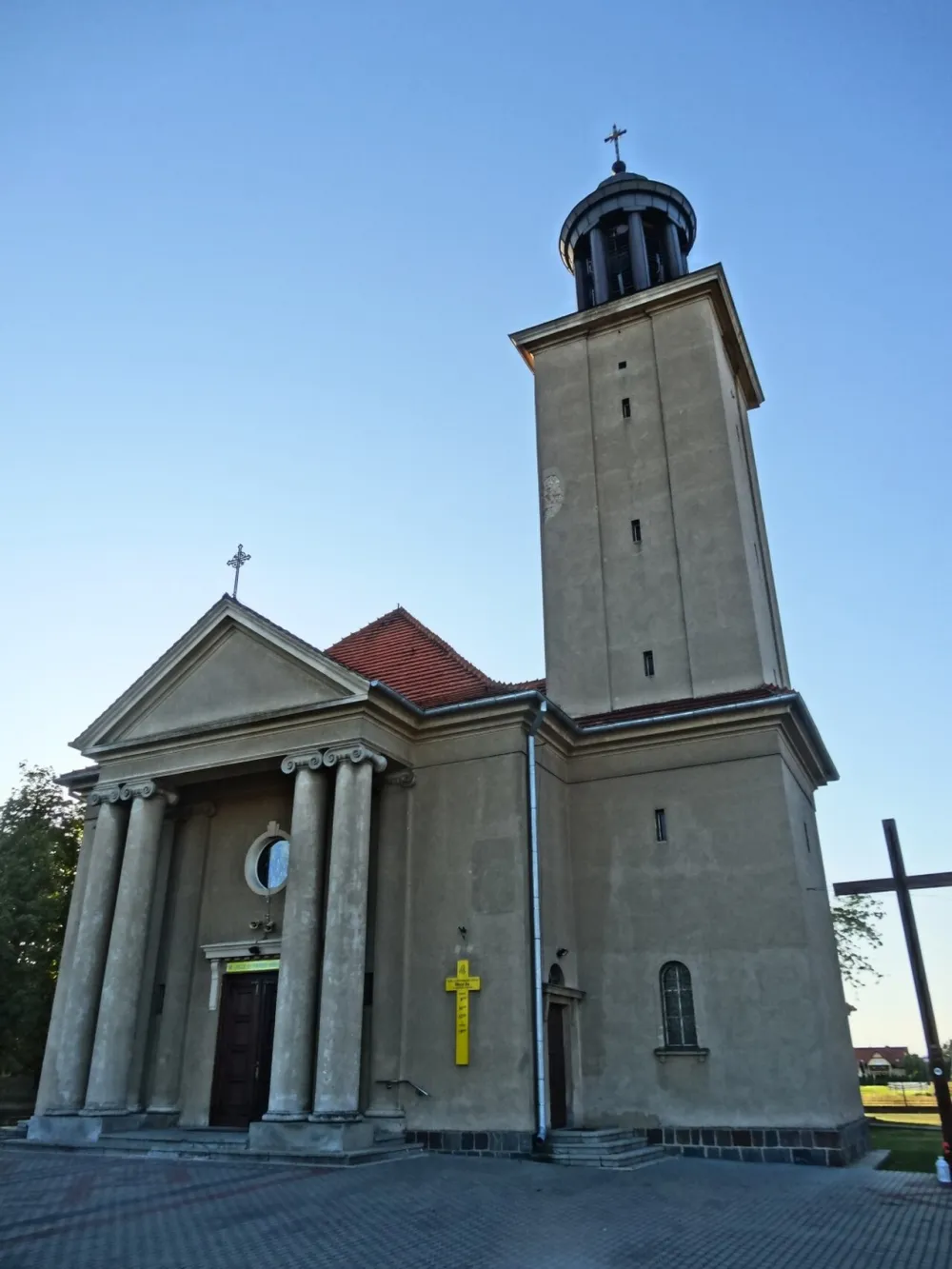 NMP Królowej Polski, Brzoza, Brzoza — exterior