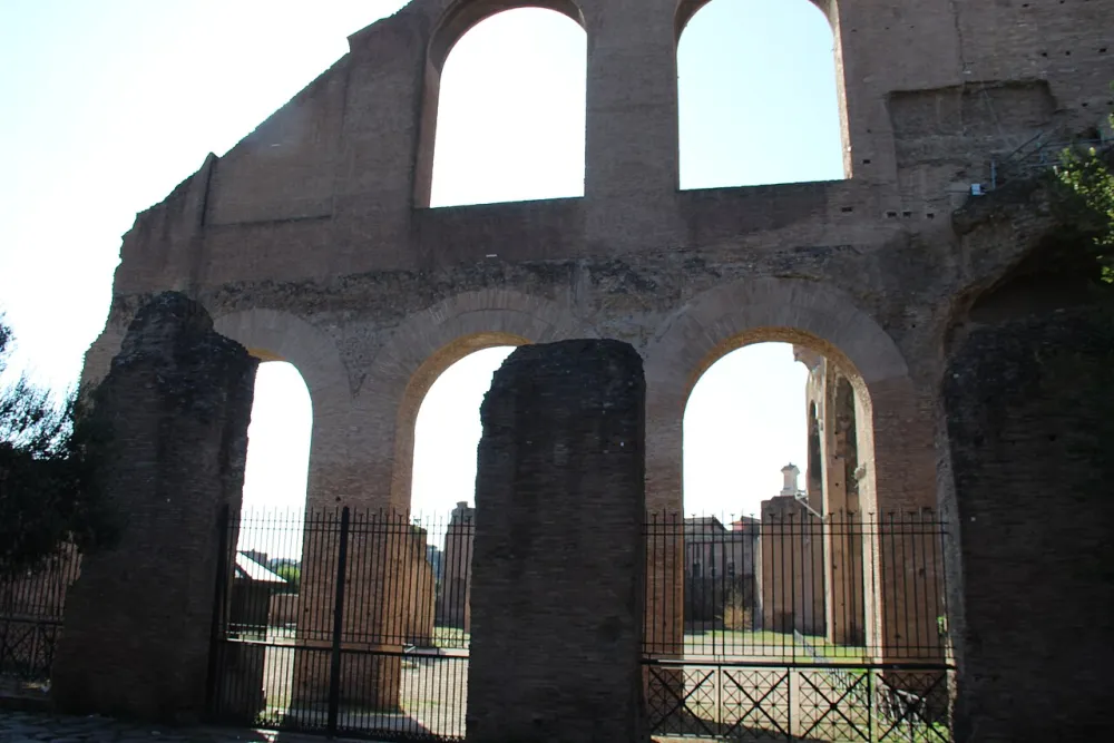 Basilica di Santa Francesca Romana al Palatino (Santa Maria Nova), Roma — exterior