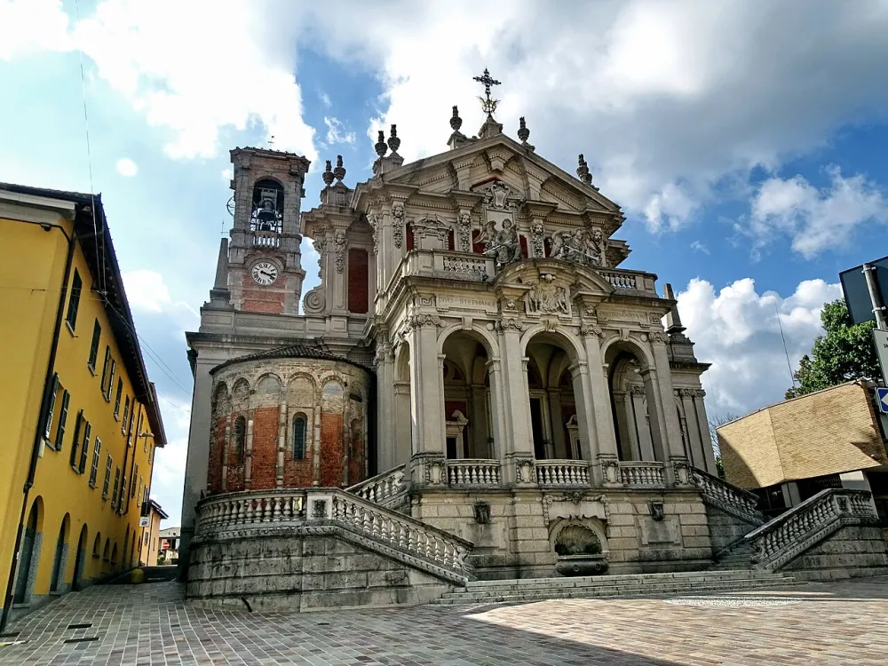 Chiesa di Santo Stefano (Appiano Gentile), Appiano Gentile — exterior