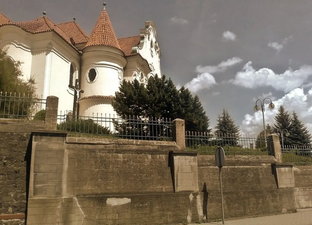 Trójcy Świętej, Korfantów, Korfantów — exterior