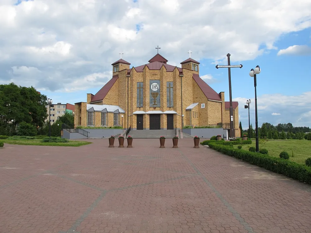 Najświętszego Ciała i Krwi Chrystusa, Sokółka, Sokółka — exterior
