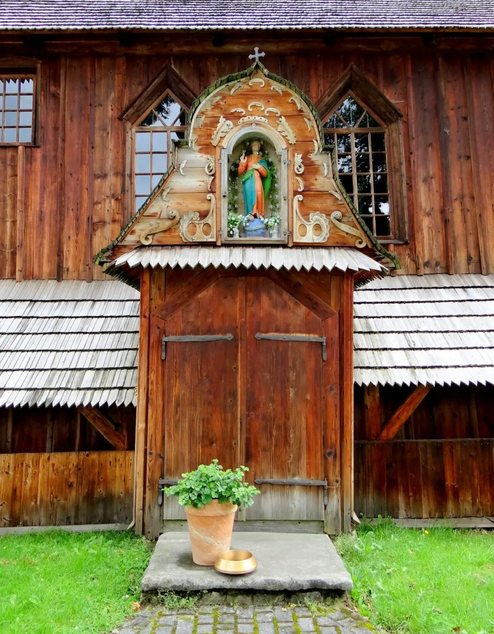 Narodzenia Najświętszej Maryi Panny, Harklowa, Harklowa — exterior