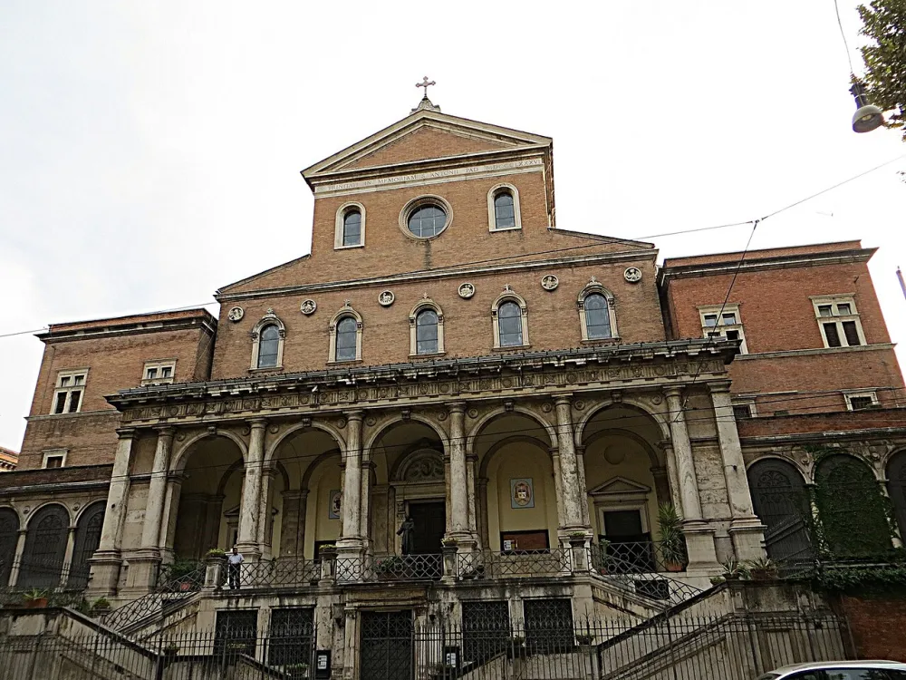 SS. Marcellino e Pietro al Laterano (Roma), Roma — exterior