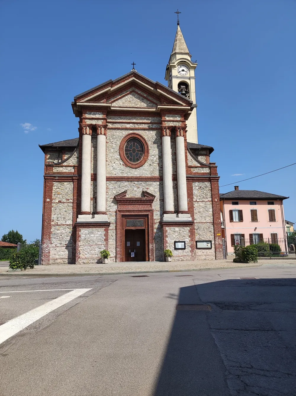 Chiesa della Madonna delle Grazie (Cuneo, Madonna delle Grazie), Cuneo — exterior
