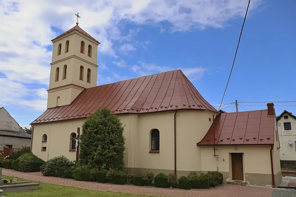 św. Nikazego i Chrystusa Króla, Węża, Węża — exterior