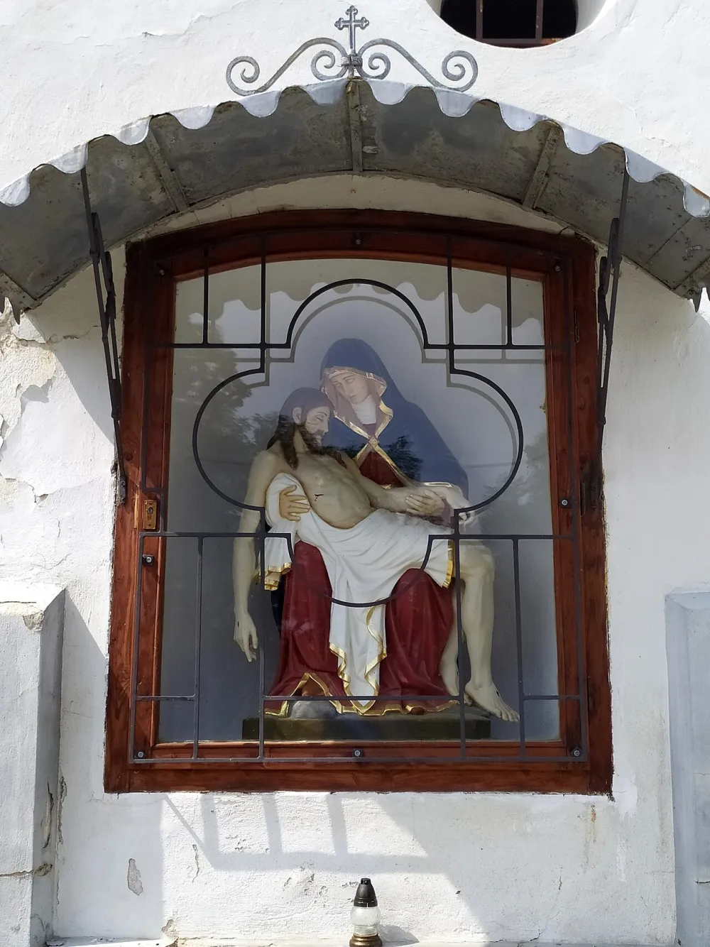 Farský kostol sv. Michala, archanjela, Závada, okres Topoľčany — exterior