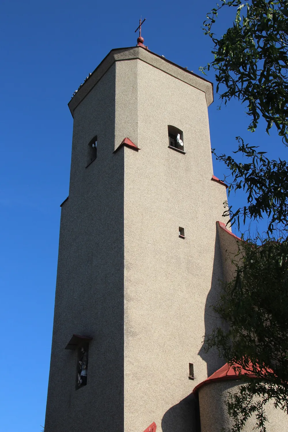 św. Jodoka Wyznawcy, Sucha Psina, Sucha Psina — exterior