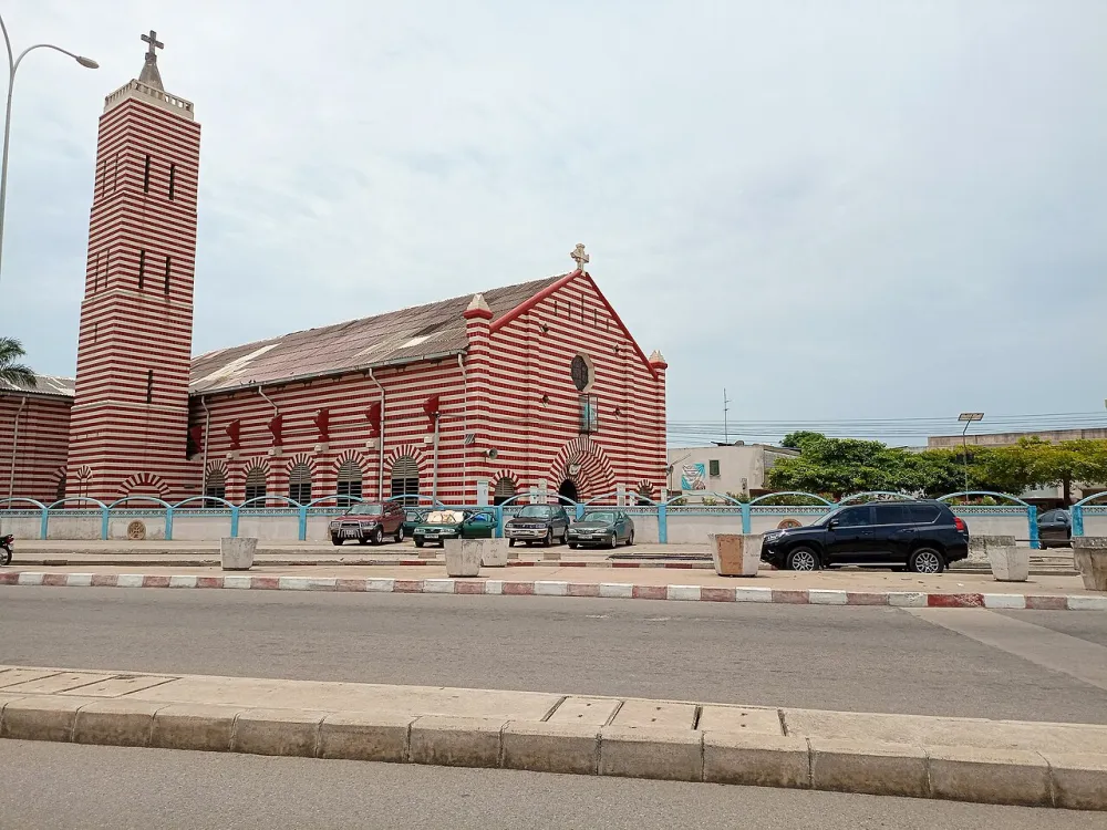 Cathédrale Notre Dame de Miséricorde (Cotonou), Benin — exterior