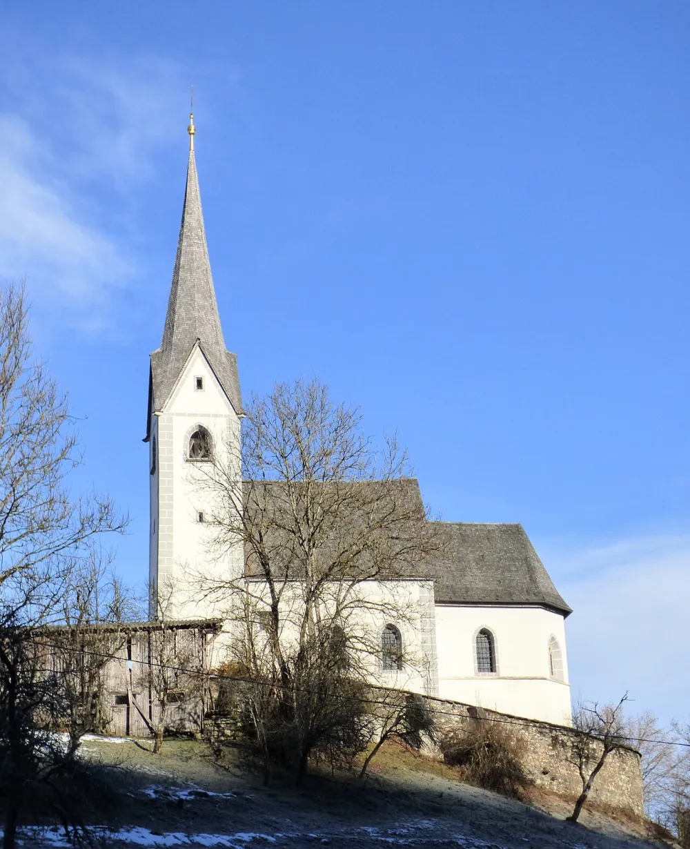 St. Gandolf, Glanegg — exterior