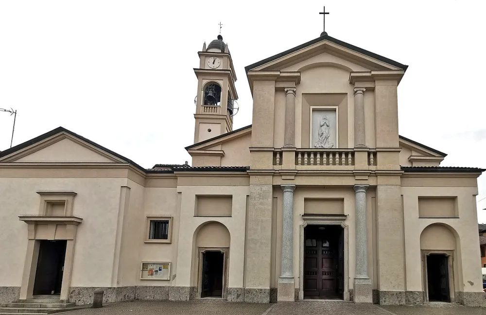 Chiesa della Beata Vergine Assunta in Bruzzano (Milano), Milano — exterior