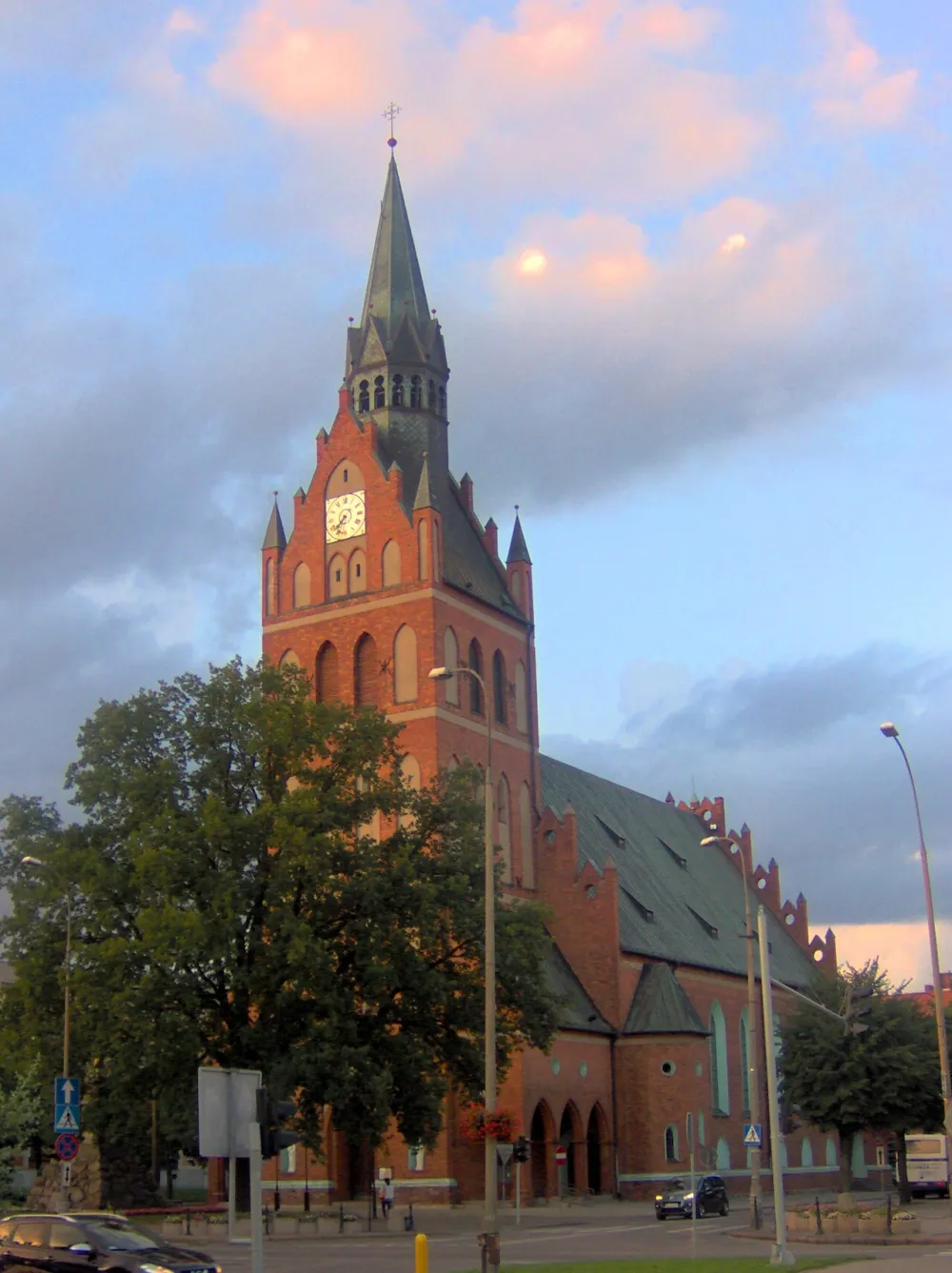 Najświętszego Serca Jezusowego, Ełk, Ełk — exterior