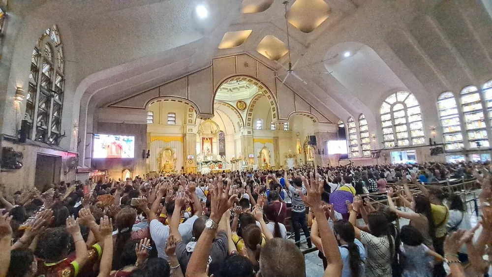 Minor Basilica of the Black Nazarene - St. John the Baptist Parish (Quiapo Church), Manila City — exterior
