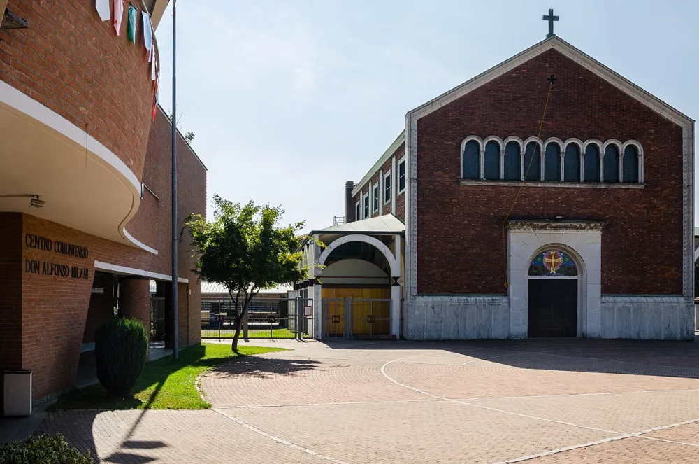Chiesa di Santa Croce (Busto Arsizio), Busto Arsizio — exterior