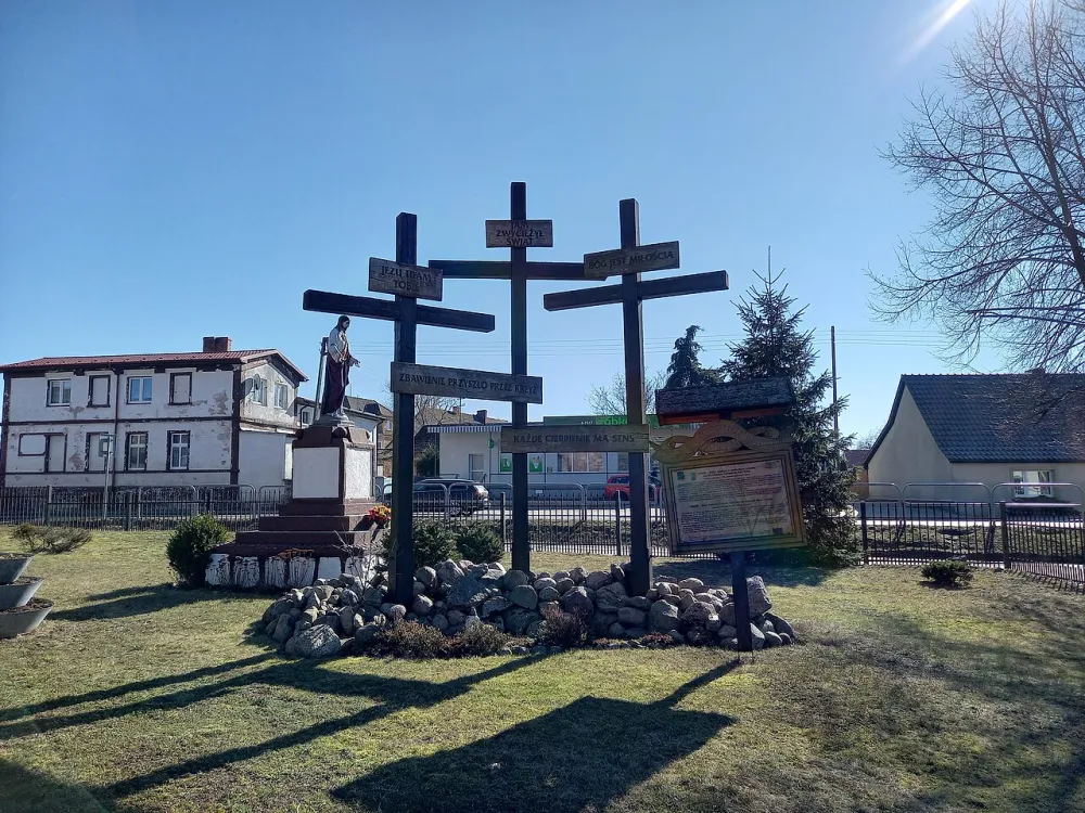 Wniebowzięcia Najświętszej Maryi Panny, Łubowo, Łubowo — exterior