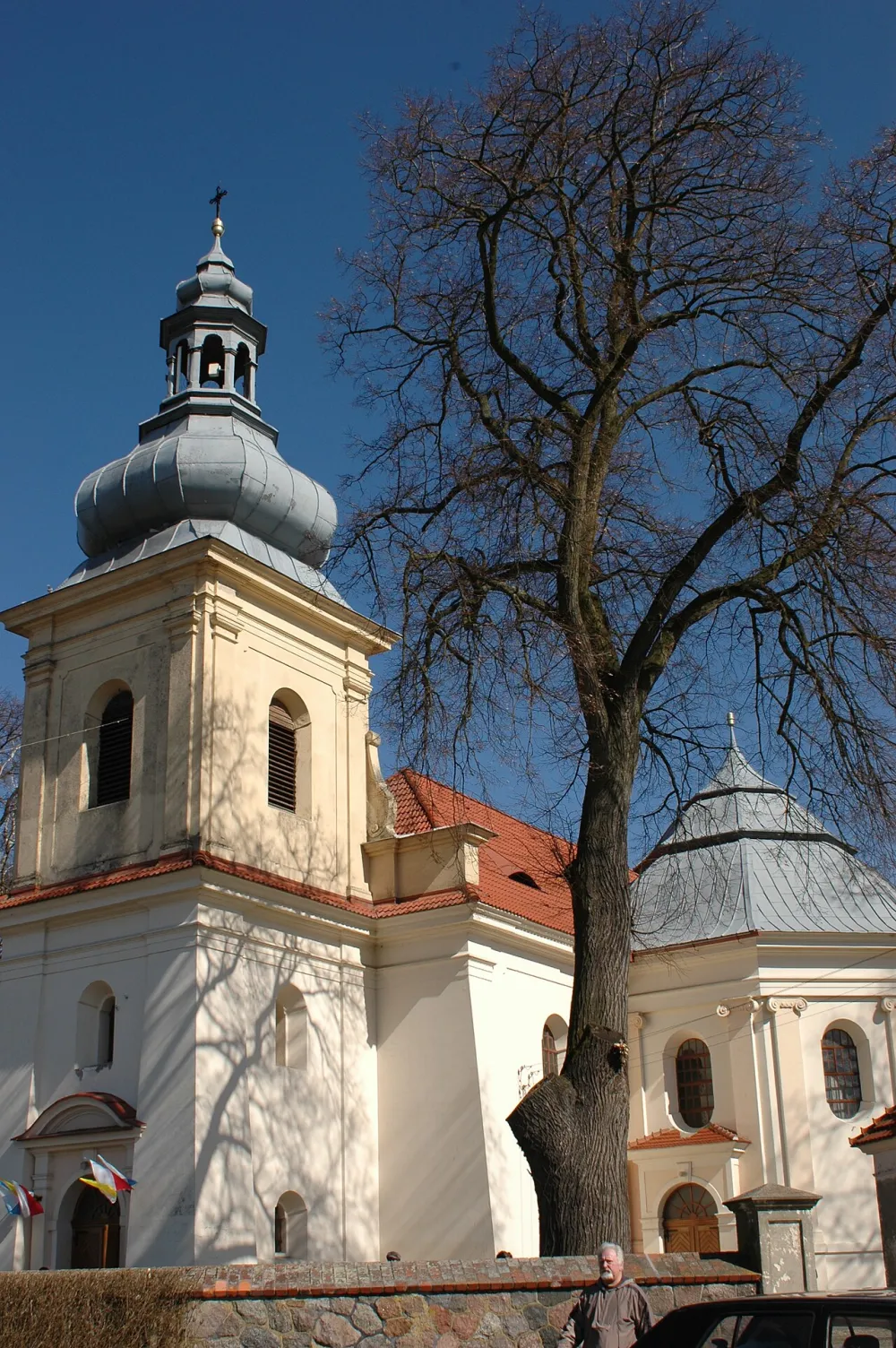 Św. Jadwigi, Glesno, Glesno — exterior
