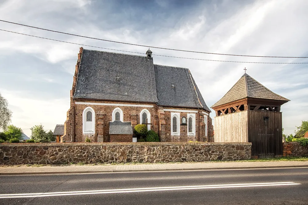 św. Jadwigi Śląskiej, Dębowa Łęka, Dębowa Łęka — exterior