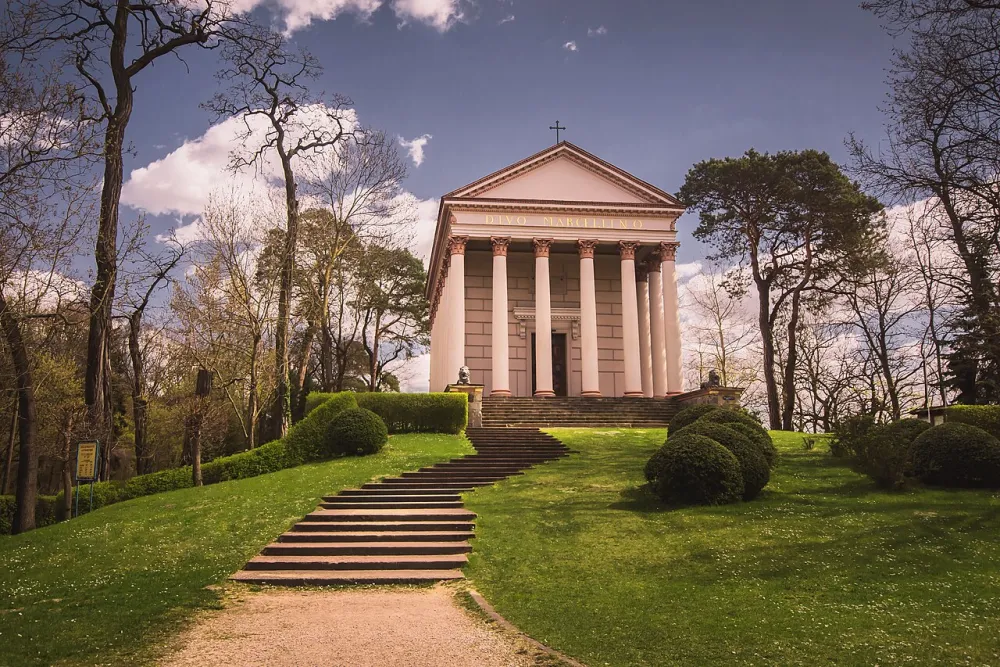 Św. Marcelina, Rogalin, Rogalin — exterior