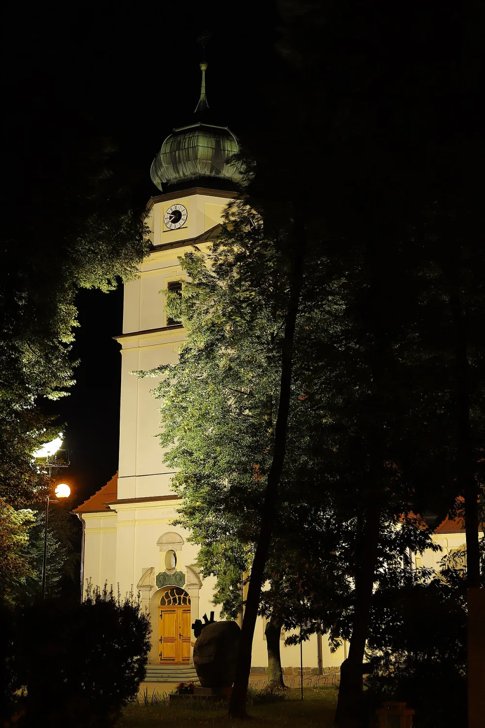 Św. Stanisława Biskupa i Męczennika, Solec Kujawski, Solec Kujawski — exterior