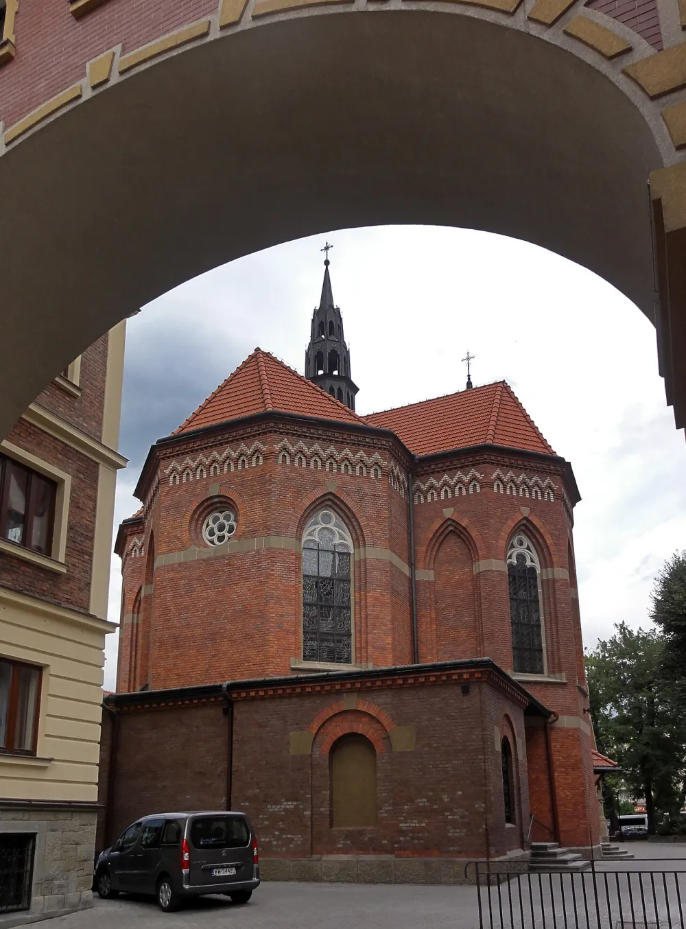 Najświętszego Serca Pana Jezusa, Nowy Sącz, Nowy Sącz — exterior
