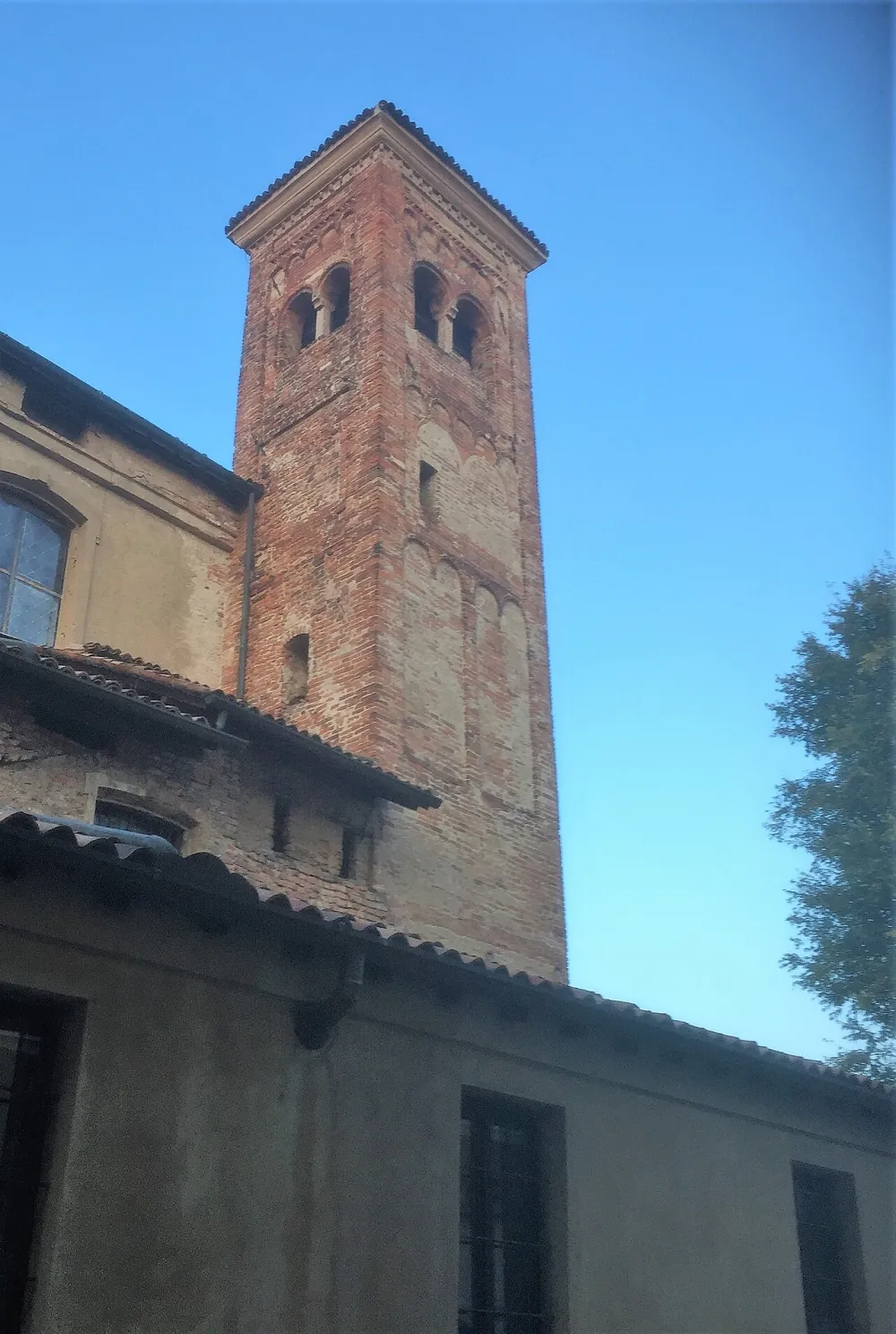Basilica dei Santi Gervasio e Protasio Martiri (Pavia), Pavia — exterior