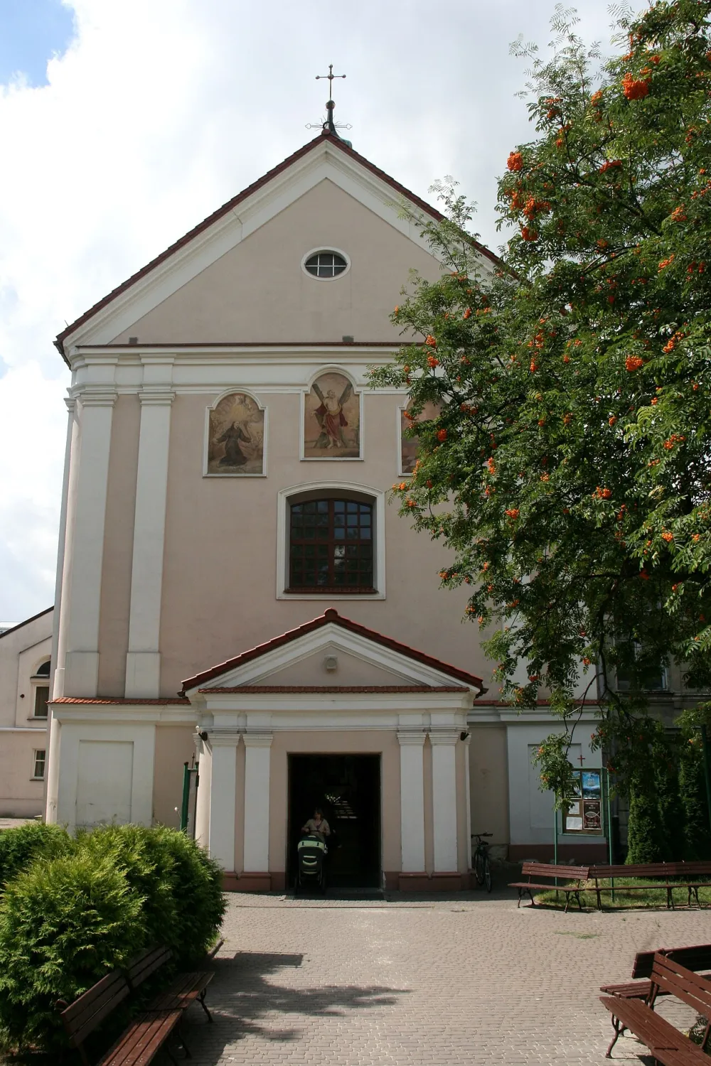Św. Andrzeja Apostoła, Chełm, Chełm — exterior