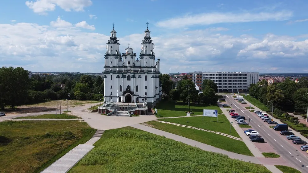 Zmartwychwstania Pańskiego, Białystok, Białystok — exterior