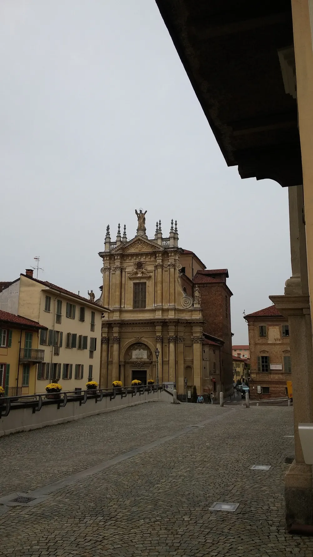 Chiesa di San Giovanni Battista Decollato (o della Misericordia) (Bra), Bra — exterior